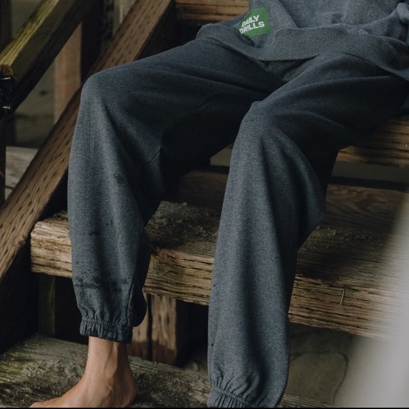 Daily Drills Fleece Joggers! XS/SM - Picture 1 of 3